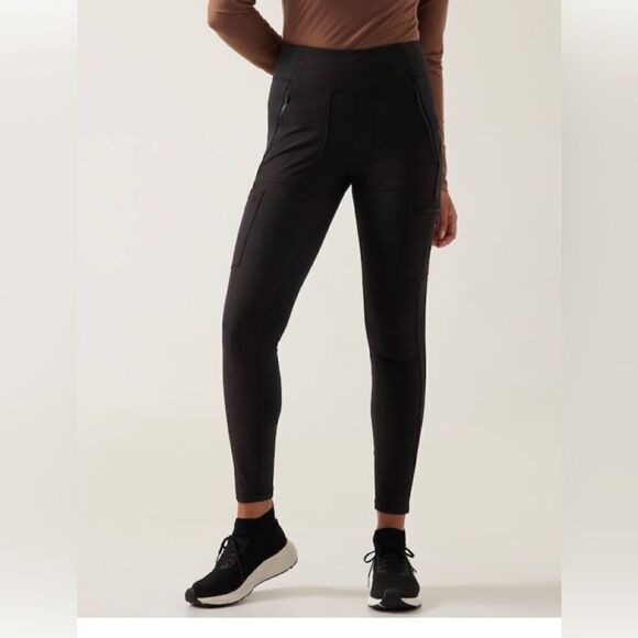 NWT Athleta Headlands Hybrid Cargo Tight Black Size 4 P
